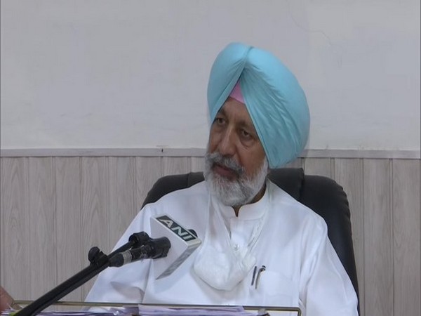 Punjab withdraws order to supply vaccines to private hospitals