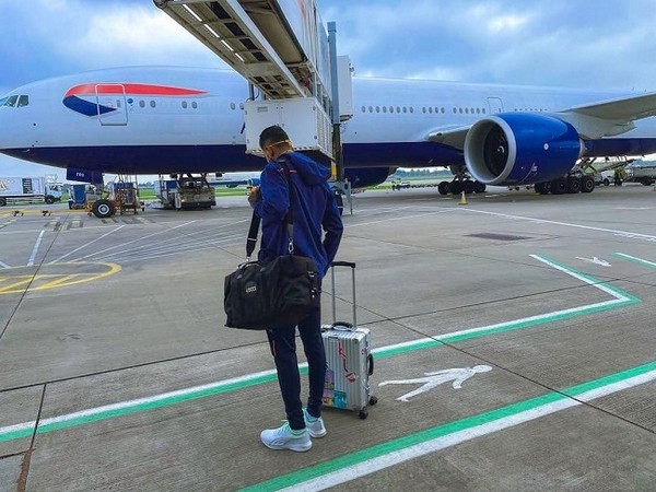 UK Tour: Indian men’s and women’s team reach London