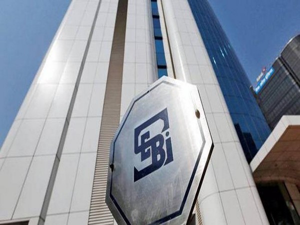SEBI bans Franklin Templeton MF from launching new debt funds for 2 years