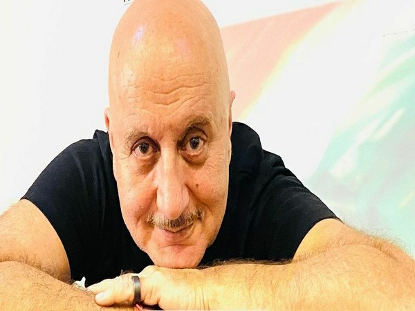 Anupam Kher feels proud on being called  ‘Dulari’s son’